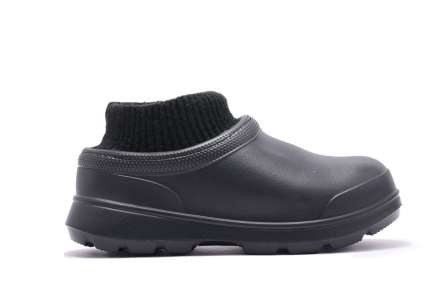 Comfy Clogs- Black - Head Over Heels: All In One Boutique
