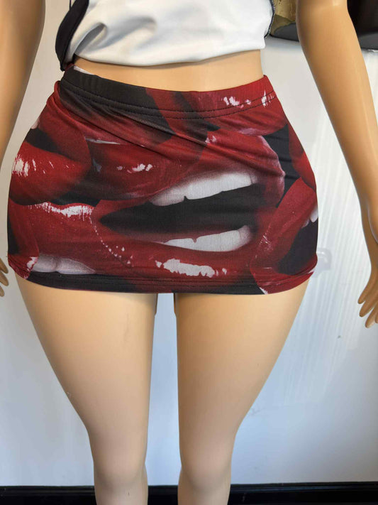 Lipz Skirt - Burgundy - Head Over Heels: All In One Boutique