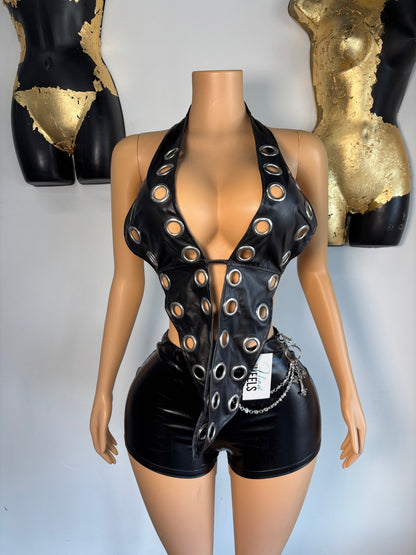 Rings Top - Black - Head Over Heels: All In One Boutique